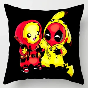Coussin Pikachu x Deadpool