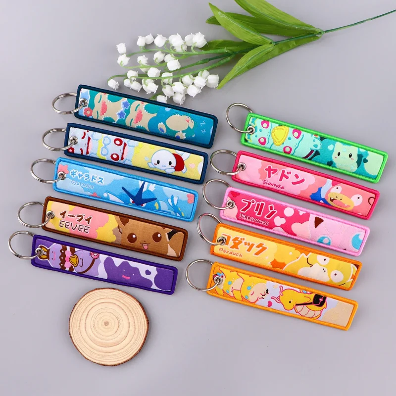 Porte-Clé Tissu Dracaufeu & Pokéballs – Image 4
